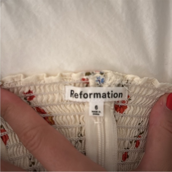 Reformation Blanca Top Holiday - Size 6 - Picture 4 of 4